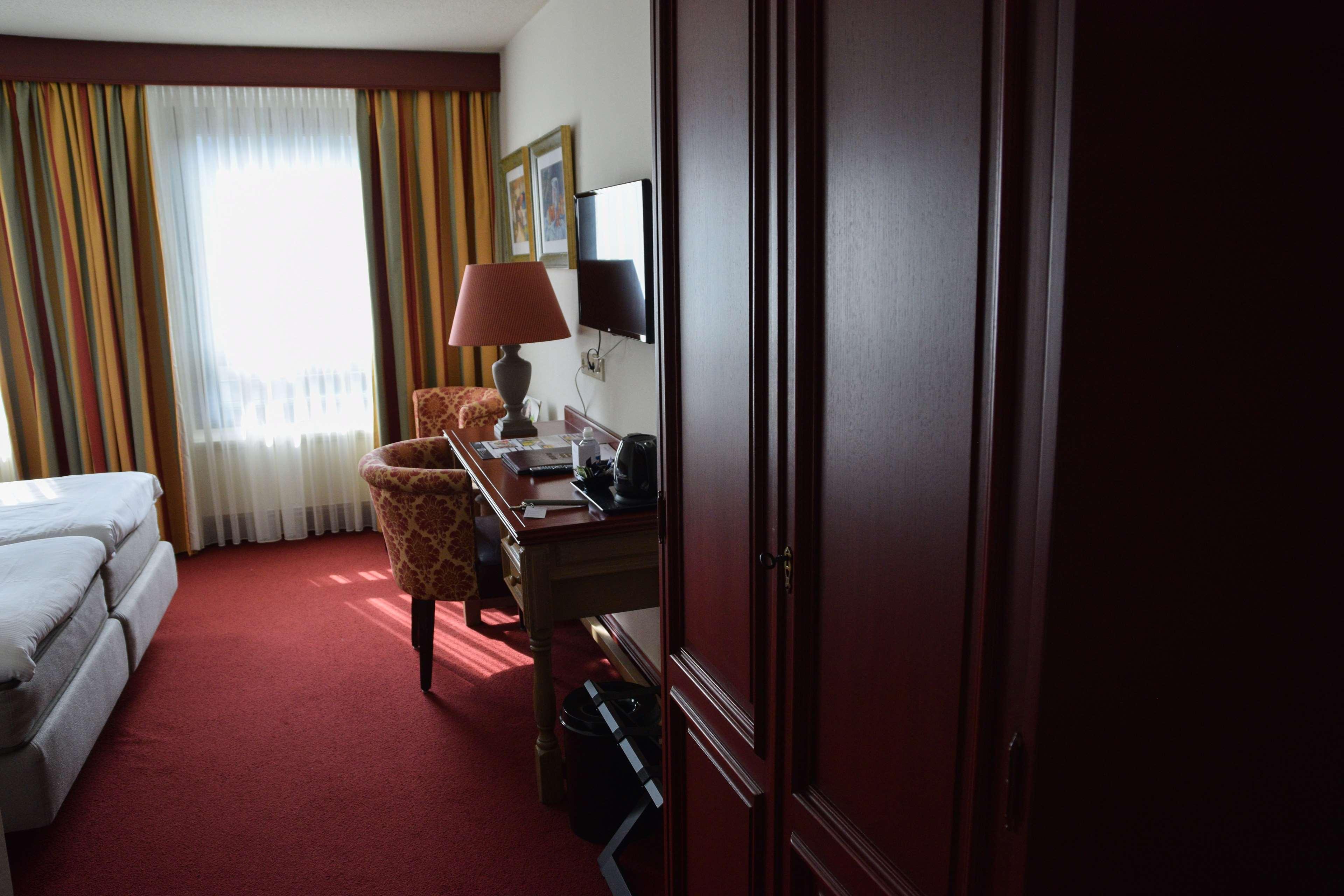 Golden Tulip West Ende Hotel Helmond Ngoại thất bức ảnh